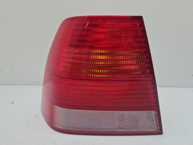 bontott VW BORA Bal Hátsó Lámpa