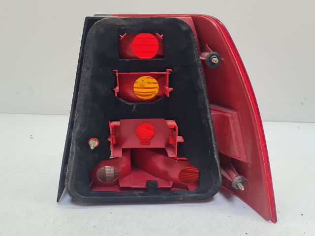 bontott VW BORA Bal Hátsó Lámpa