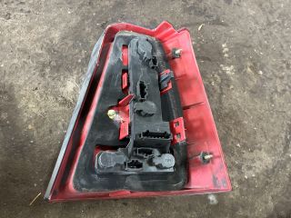 bontott VW BORA Bal Hátsó Lámpa