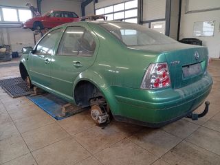 bontott VW BORA Bal hátsó Oldal Lökhárító Tartó (Műanyag)