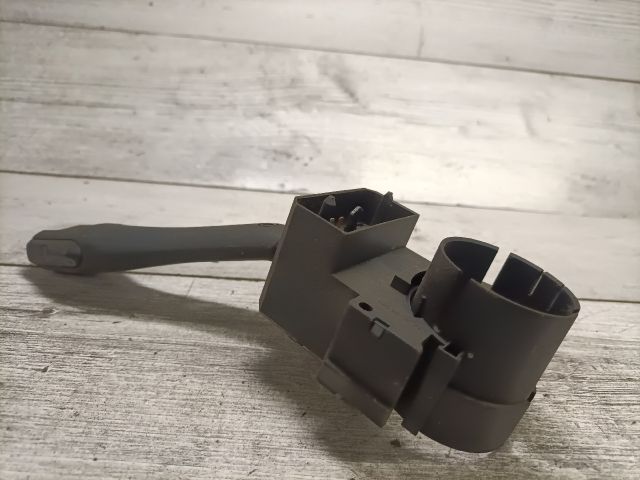 bontott VW BORA Bal Kormánykapcsoló Irányjelző