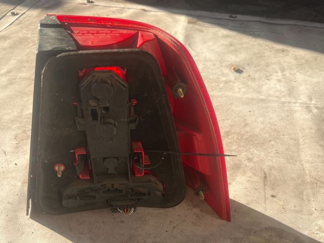 bontott VW BORA Bal Külső Hátsó Lámpa