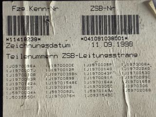 bontott VW BORA Biztosítéktábla Doboz