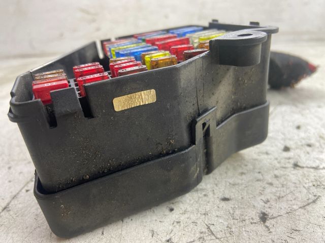 bontott VW BORA Biztosítéktábla Doboz