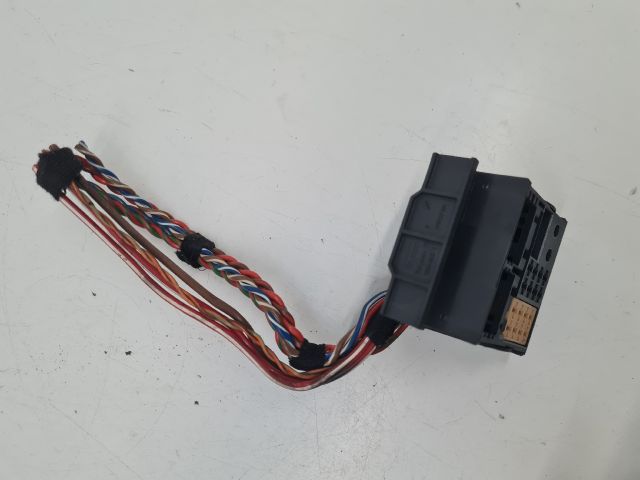 bontott VW BORA Csatlakozó