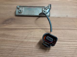 bontott VW BORA Csomagtér Nyitó Kar / Gomb