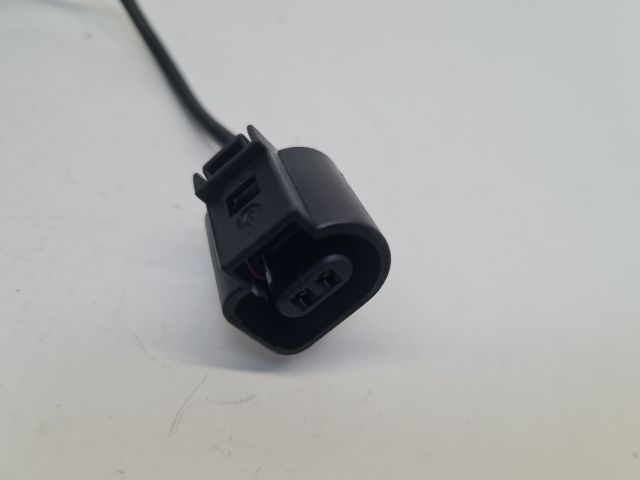 bontott VW BORA Csomagtérajtó Kilincs