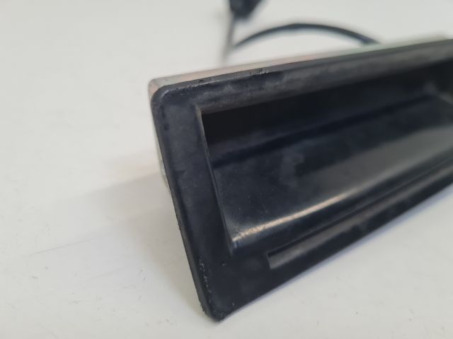 bontott VW BORA Csomagtérajtó Kilincs