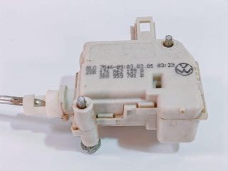 bontott VW BORA Csomagtérajtó Motor