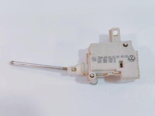 bontott VW BORA Csomagtérajtó Motor