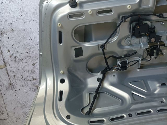 bontott VW BORA Csomagtérajtó (Részeivel)