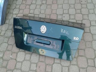 bontott VW BORA Csomagtérajtó (Részeivel)