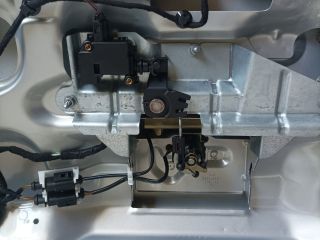 bontott VW BORA Csomagtérajtó (Részeivel)