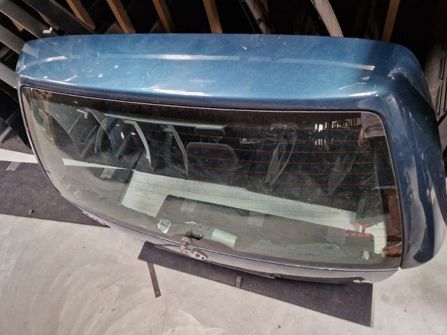 bontott VW BORA Csomagtérajtó (Részeivel)