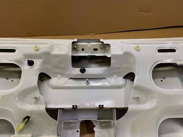 bontott VW BORA Csomagtérajtó (Üres lemez)