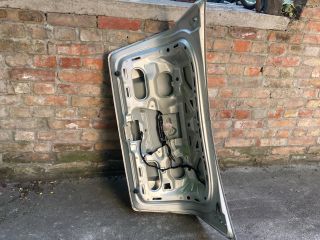 bontott VW BORA Csomagtérajtó (Üres lemez)