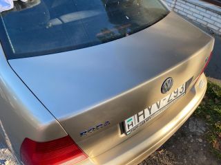 bontott VW BORA Csomagtérajtó (Üres lemez)