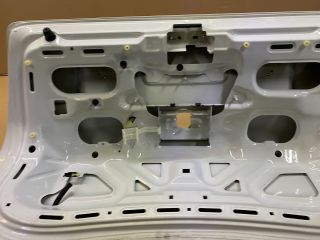 bontott VW BORA Csomagtérajtó (Üres lemez)