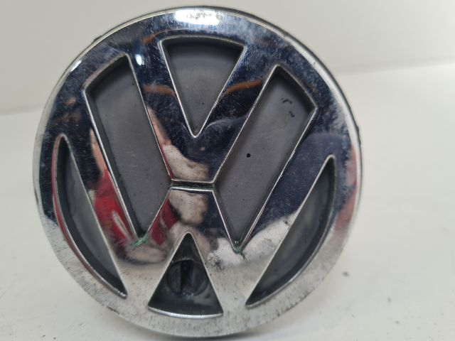 bontott VW BORA Csomagtérajtó Zárbetét