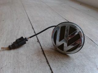 bontott VW BORA Csomagtérajtó Zárbetét