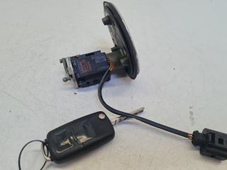 bontott VW BORA Csomagtérajtó Zárbetét