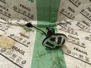 bontott VW BORA Csomagtérajtó Zárbetét