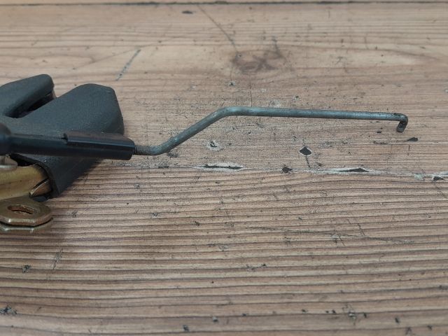 bontott VW BORA Csomagtérajtó Zárszerkezet