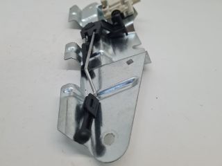 bontott VW BORA Csomagtérajtó Zárszerkezet