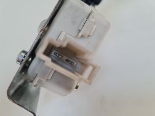 bontott VW BORA Csomagtérajtó Zárszerkezet