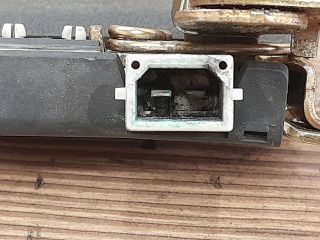 bontott VW BORA Csomagtérajtó Zárszerkezet