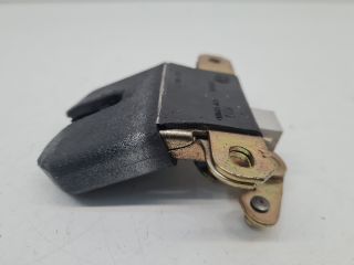 bontott VW BORA Csomagtérajtó Zárszerkezet