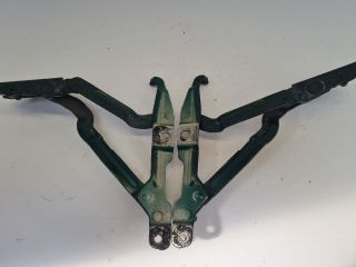 bontott VW BORA Csomagtérajtó Zsanér