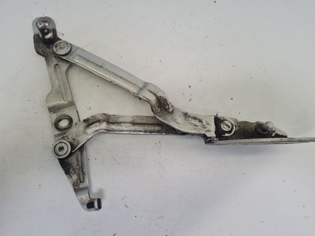 bontott VW BORA Csomagtérajtó Zsanér