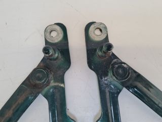 bontott VW BORA Csomagtérajtó Zsanér