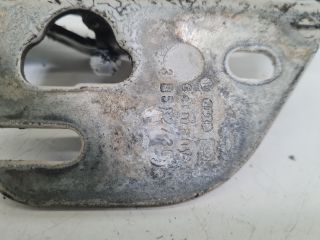 bontott VW BORA Csomagtérajtó Zsanér