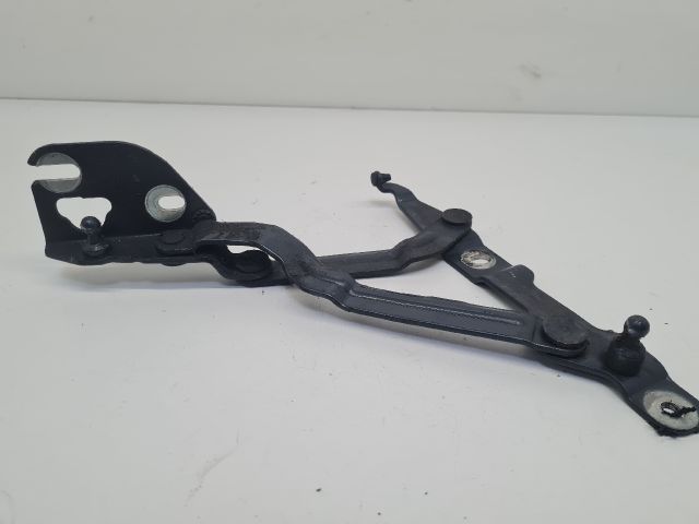 bontott VW BORA Csomagtérajtó Zsanér