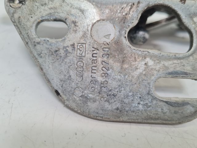 bontott VW BORA Csomagtérajtó Zsanér