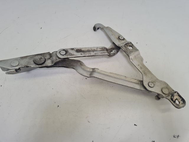 bontott VW BORA Csomagtérajtó Zsanér