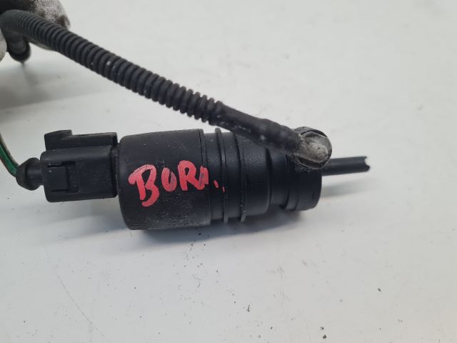 bontott VW BORA Első Ablakmosó Szivattyú