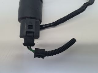 bontott VW BORA Első Ablakmosó Szivattyú