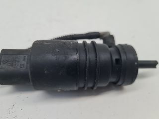 bontott VW BORA Első Ablakmosó Szivattyú