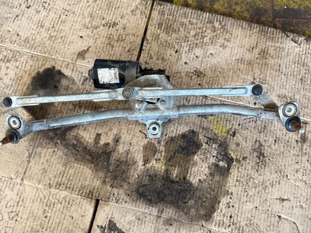 bontott VW BORA Első Ablaktörlő Szerkezet Motorral