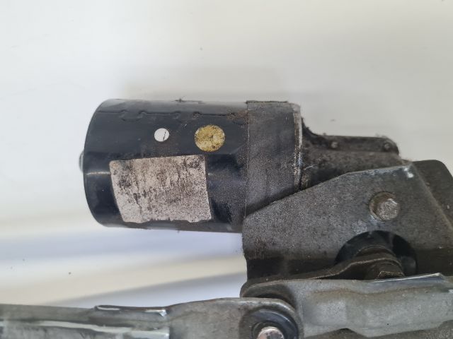 bontott VW BORA Első Ablaktörlő Szerkezet Motorral