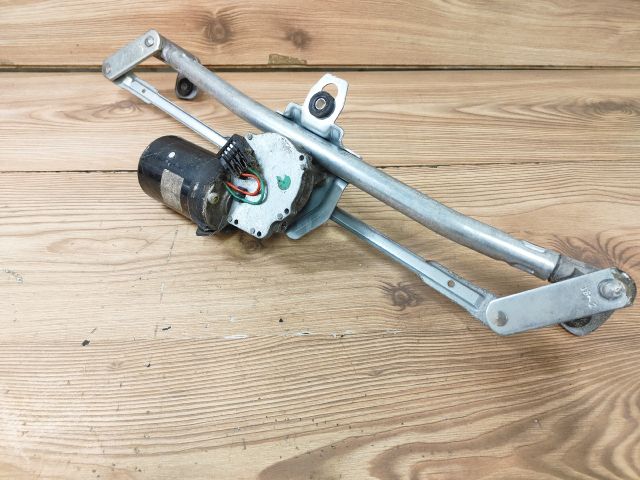 bontott VW BORA Első Ablaktörlő Szerkezet Motorral