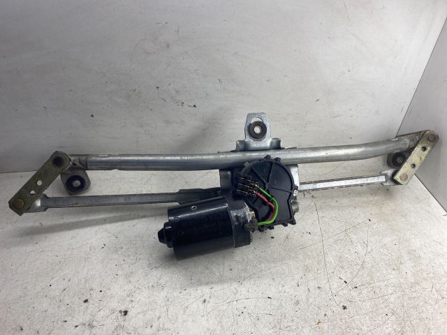 bontott VW BORA Első Ablaktörlő Szerkezet Motorral