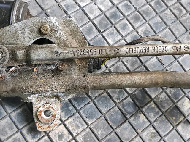 bontott VW BORA Első Ablaktörlő Szerkezet