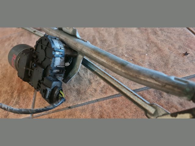 bontott VW BORA Első Ablaktörlő Szerkezet