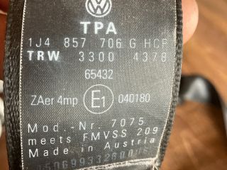 bontott VW BORA Első Biztonsági Öv Pár (Feszítővel)