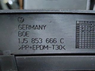 bontott VW BORA Első Lökhárító Jobb Díszrács