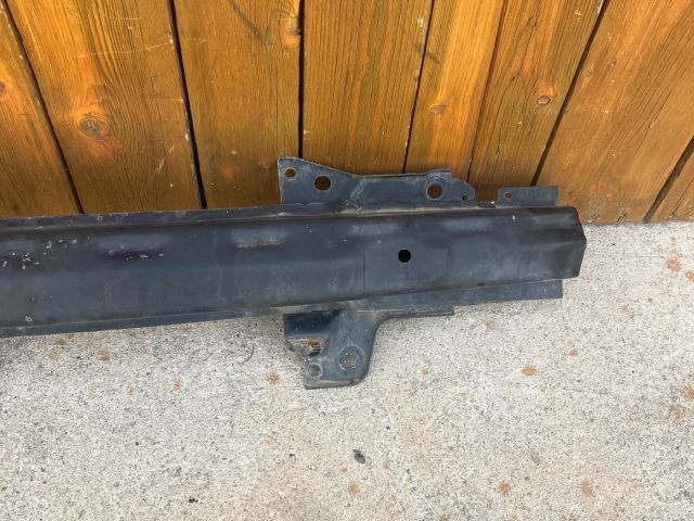 bontott VW BORA Első Lökhárító Merevítő (Fém)